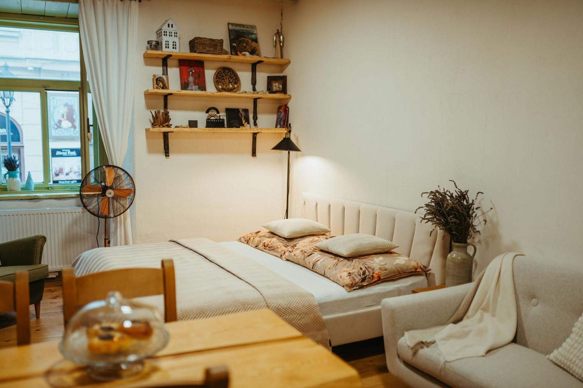 Apartman V Jungovom Dome - V Centre Stiavnice Banská Štiavnica Exteriör bild